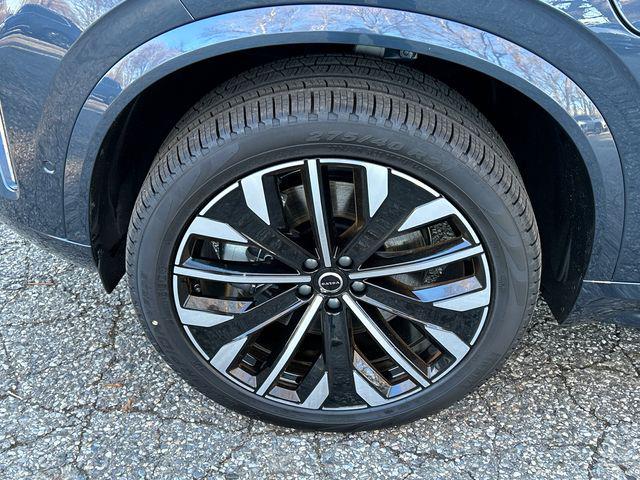 2026 Volvo XC90 Plug-In Hybrid T8 Plus 7-Seater