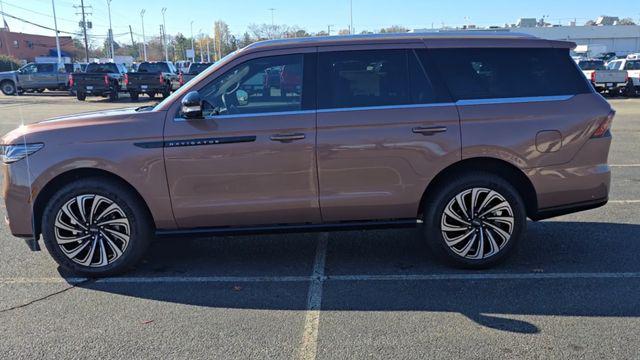 2025 Lincoln Navigator Black Label