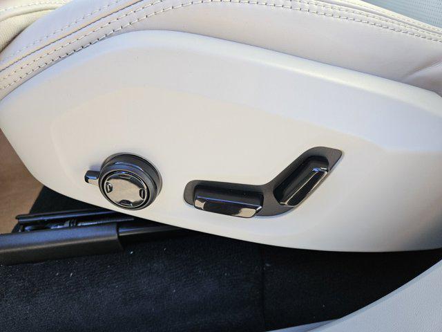2026 Volvo XC90 B6 Ultra 7-Seater