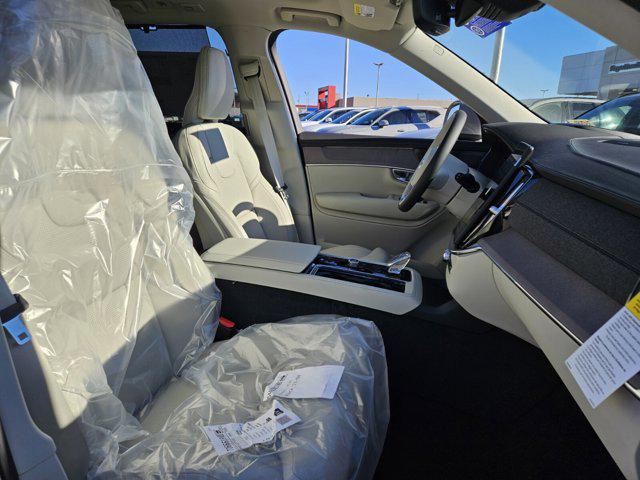 2026 Volvo XC90 B6 Ultra 7-Seater