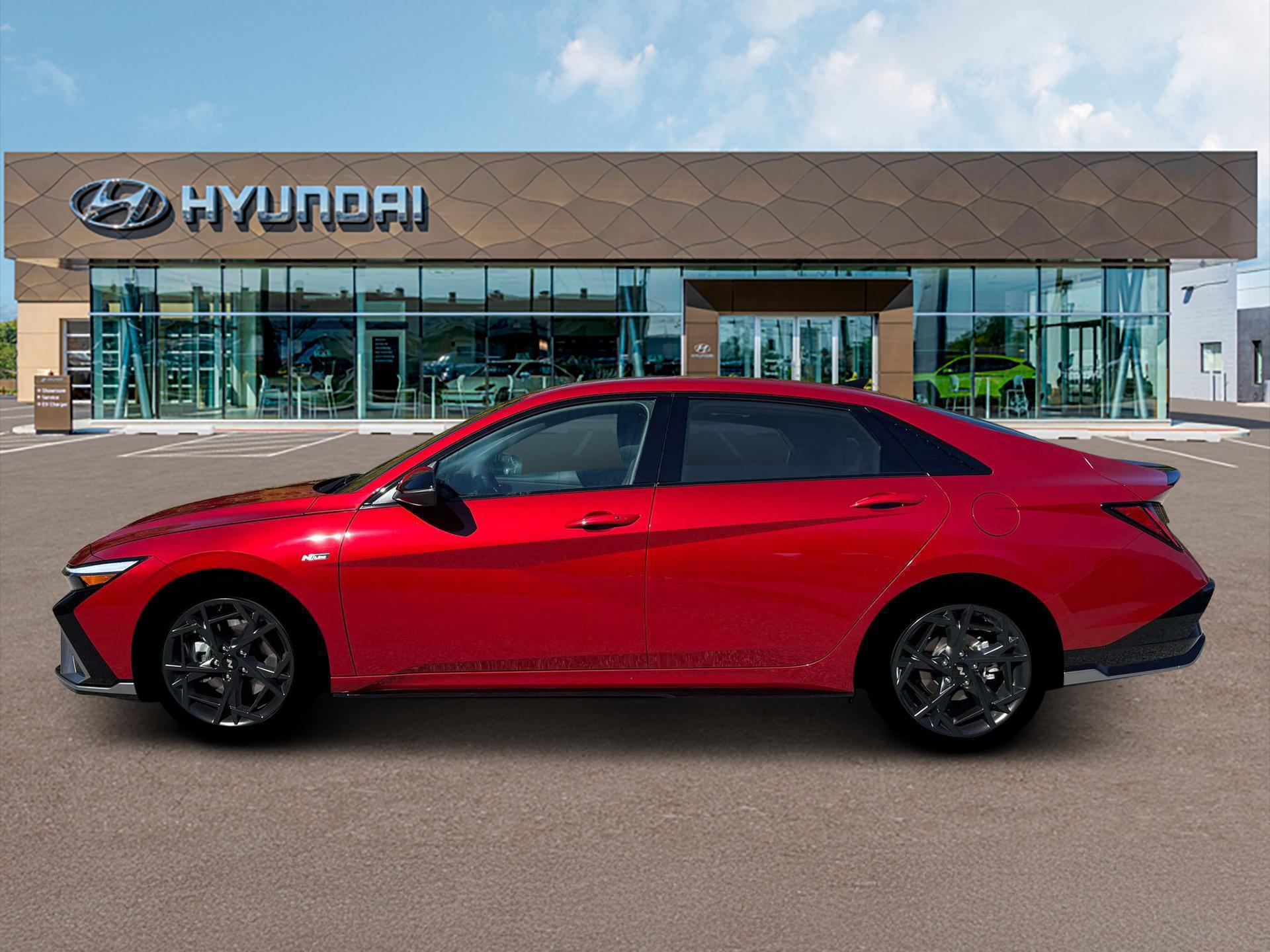 2026 Hyundai Elantra N Line - Photo 3