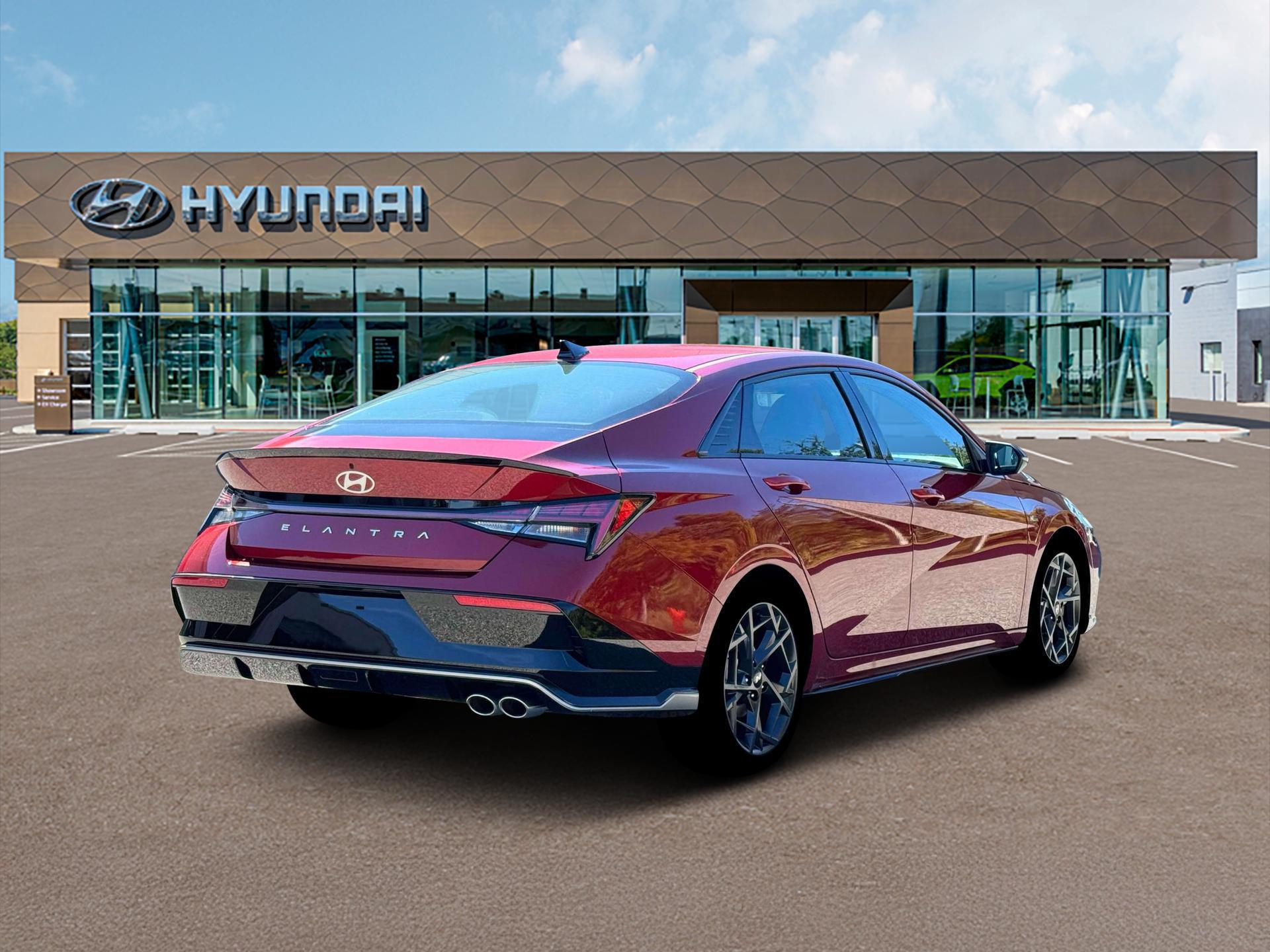 2026 Hyundai Elantra N Line - Photo 7