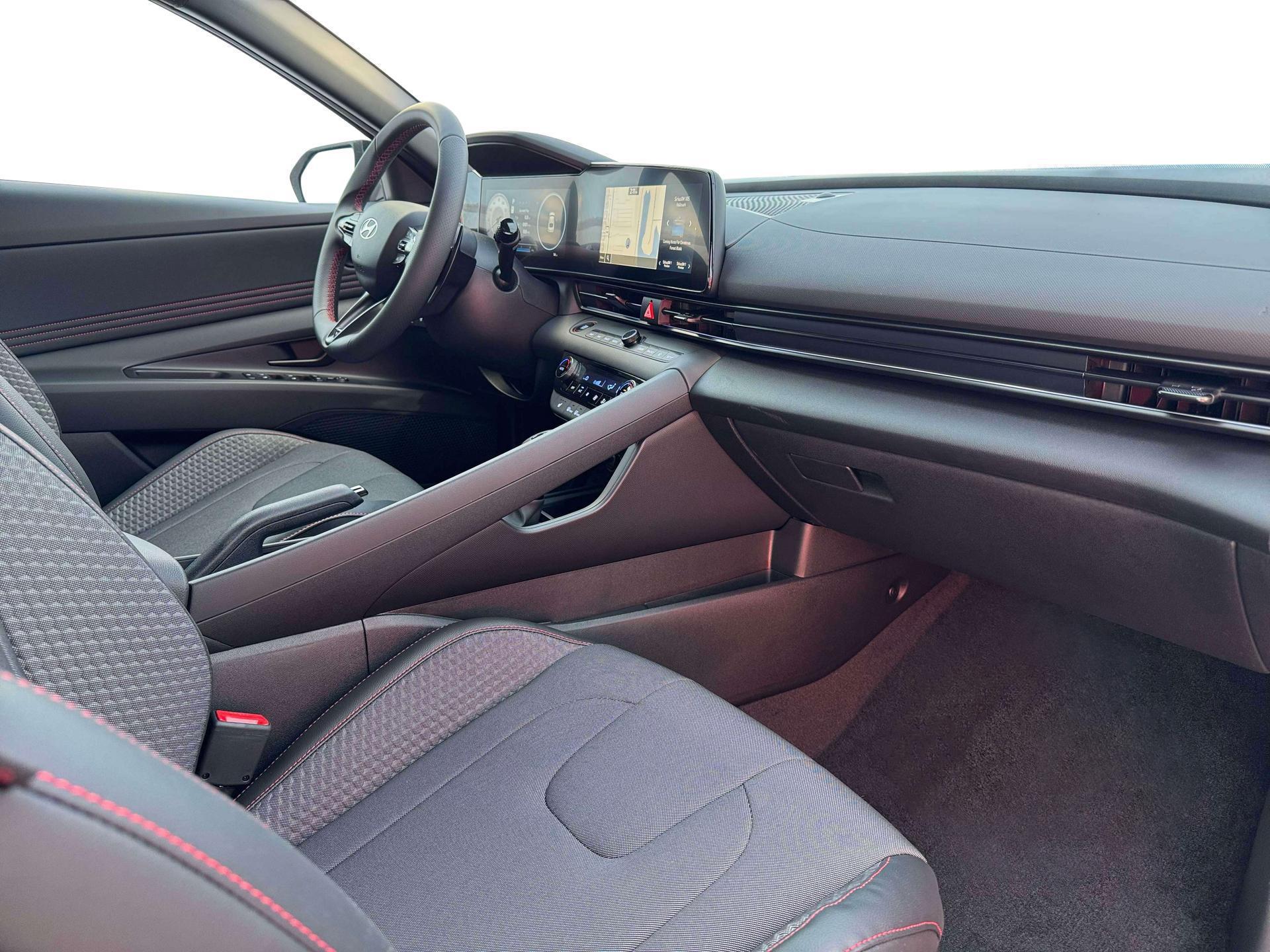2026 Hyundai Elantra N Line - Photo 15