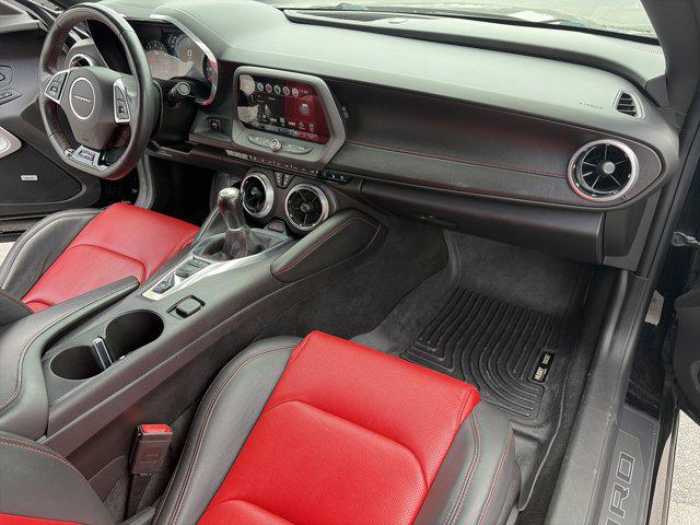 2017 Chevrolet Camaro 2LT