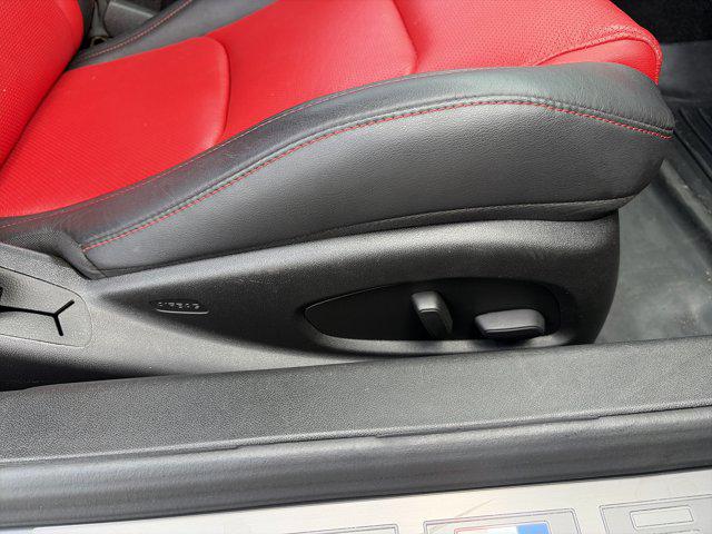 2017 Chevrolet Camaro 2LT