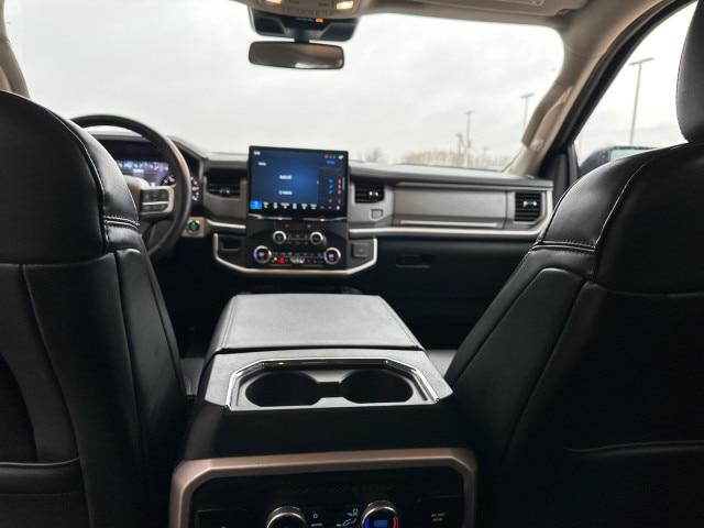 2022 Ford Expedition XLT MAX