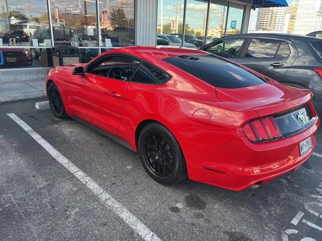 2017 Ford Mustang V6