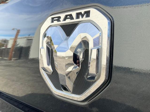2019 Ram 3500 Tradesman Crew Cab 4x4 8' Box