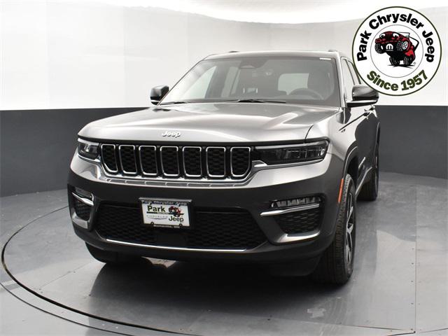 2025 Jeep Grand Cherokee GRAND CHEROKEE LIMITED 4X4 2025 Jeep Grand Cherokee GRAND CHEROKEE LIMITED 4X4