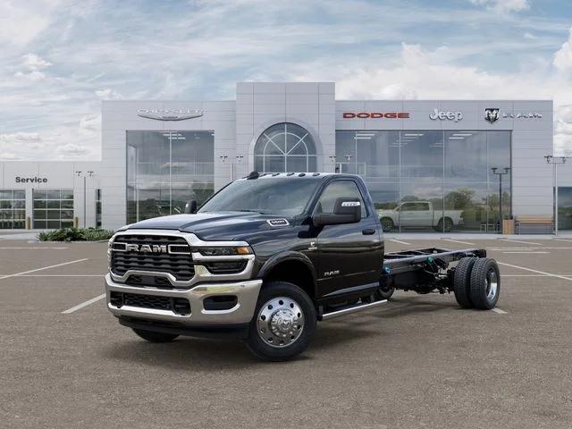 2026 RAM 5500 Chassis RAM 5500 BIG HORN CHASSIS REGULAR CAB 4X2 120 CA