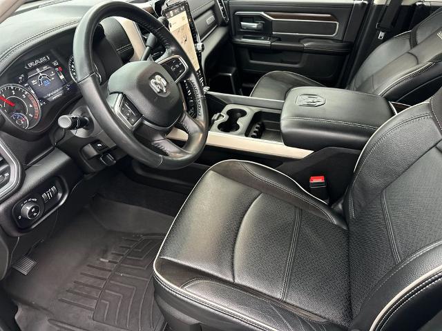 2023 Ram 3500 Laramie Crew Cab 4x4 8' Box