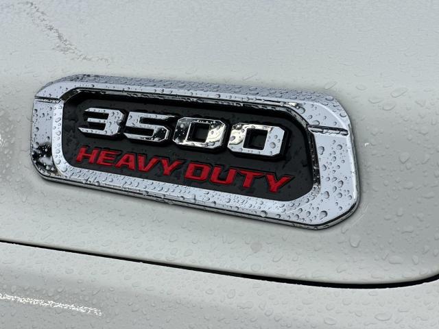 2023 Ram 3500 Laramie Crew Cab 4x4 8' Box