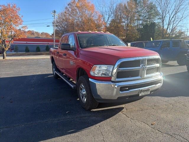 2017 RAM 2500 Tradesman Crew Cab 4x4 64 Box