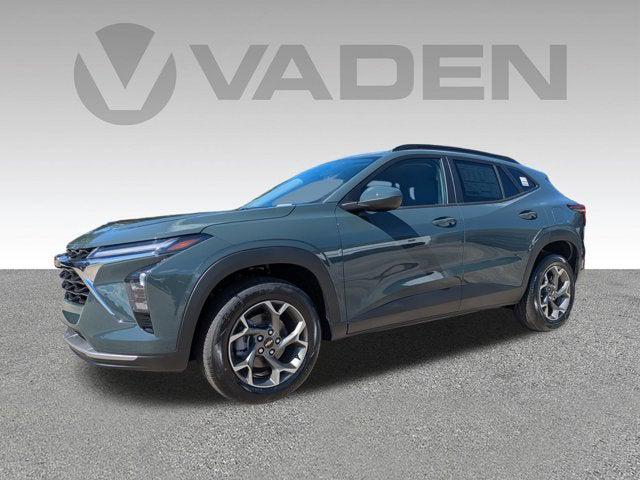 2026 Chevrolet Trax FWD LT