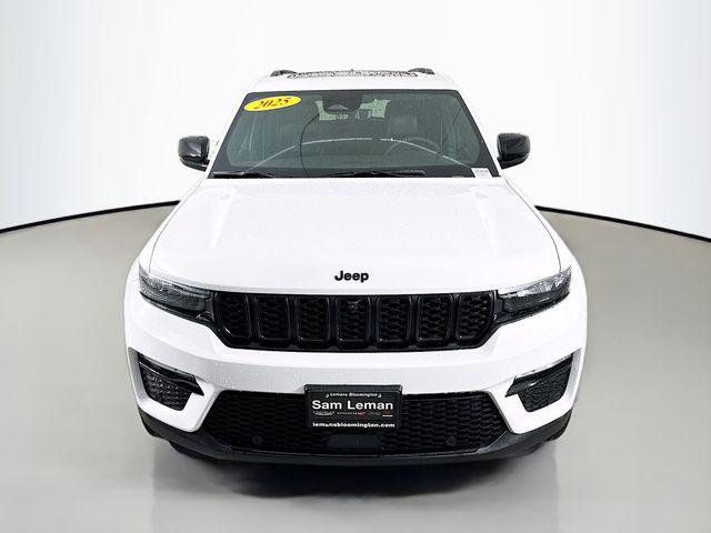 2025 Jeep Grand Cherokee Limited 4x4 2025 Jeep Grand Cherokee Limited 4x4
