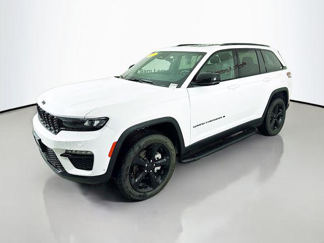 2025 Jeep Grand Cherokee Limited 4x4 2025 Jeep Grand Cherokee Limited 4x4