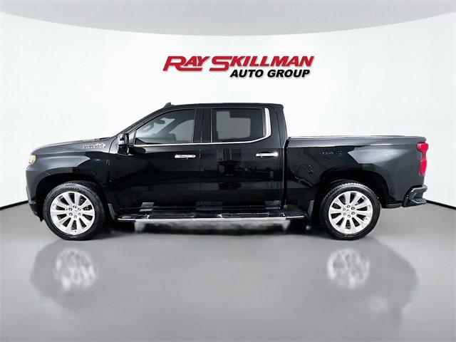 2022 Chevrolet Silverado 1500 4WD Crew Cab Short Bed High Country