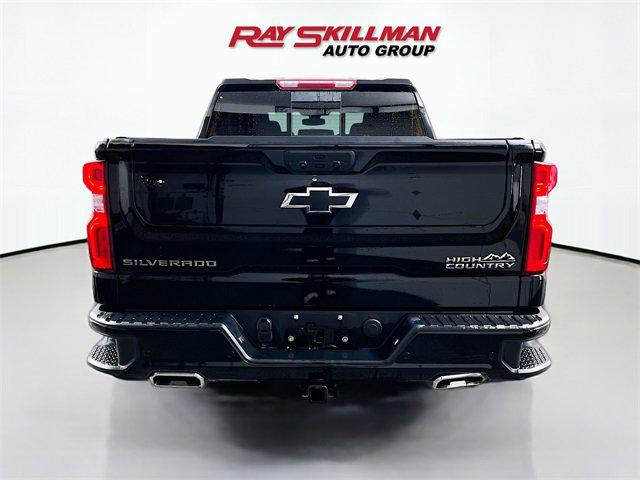 2022 Chevrolet Silverado 1500 4WD Crew Cab Short Bed High Country