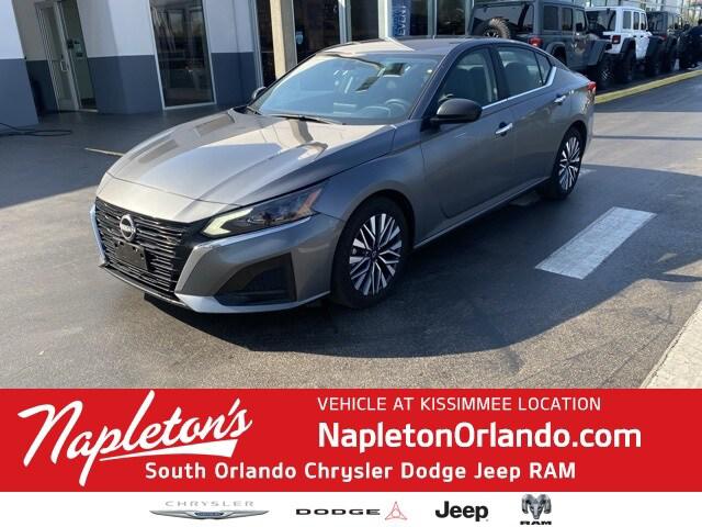 2024 Nissan Altima SV FWD