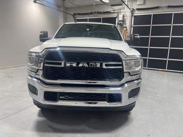 2024 RAM 2500 Tradesman Crew Cab 4x4 64 Box