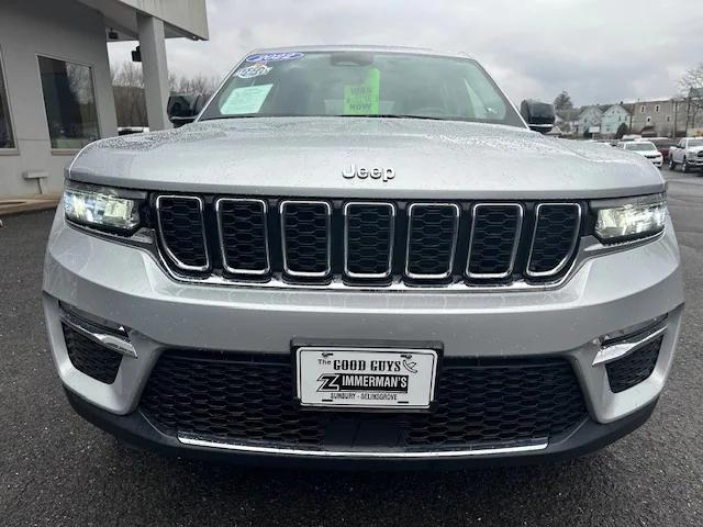 2022 Jeep Grand Cherokee Limited 4x4 2022 Jeep Grand Cherokee Limited 4x4
