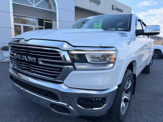 2019 RAM 1500 Laramie Crew Cab 4x4 57 Box 2019 RAM 1500 Laramie Crew Cab 4x4 57 Box
