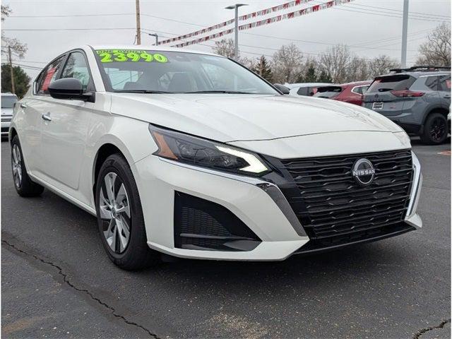 2025 Nissan Altima S FWD 2025 Nissan Altima S FWD