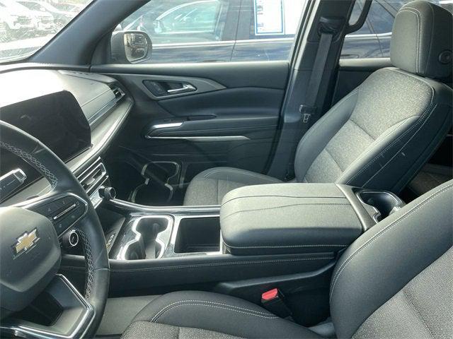 2025 Chevrolet Traverse FWD LT