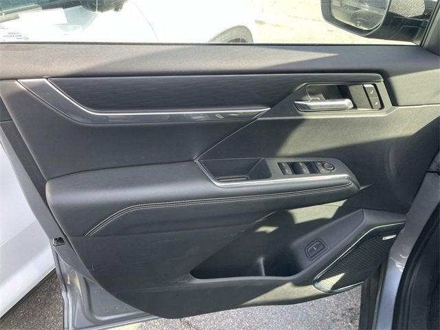 2025 GMC Acadia FWD Elevation 2025 GMC Acadia FWD Elevation