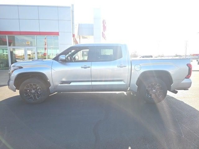 2024 Toyota Tundra Hybrid Platinum 4WD 2024 Toyota Tundra Hybrid Platinum 4WD
