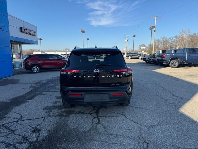2024 Nissan Pathfinder SV 4WD