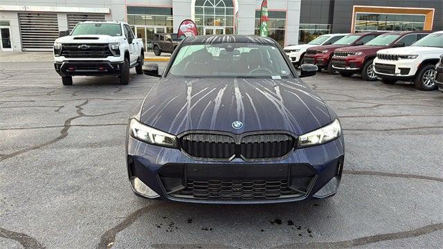 2024 BMW 330e xDrive 2024 BMW 330e xDrive