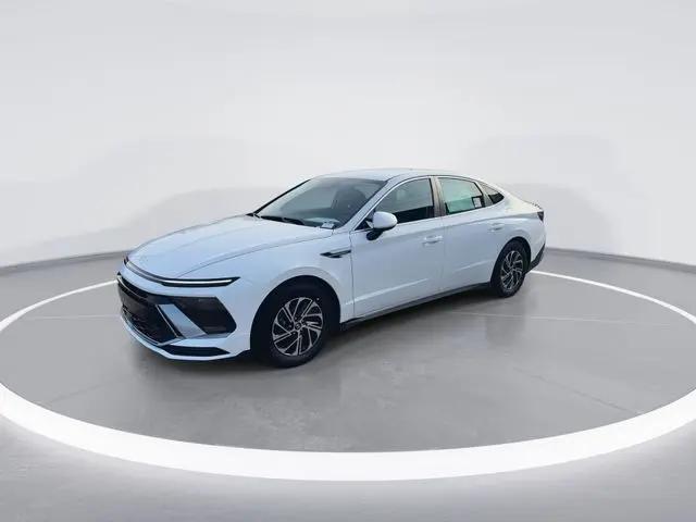 2026 Hyundai Sonata Hybrid Blue