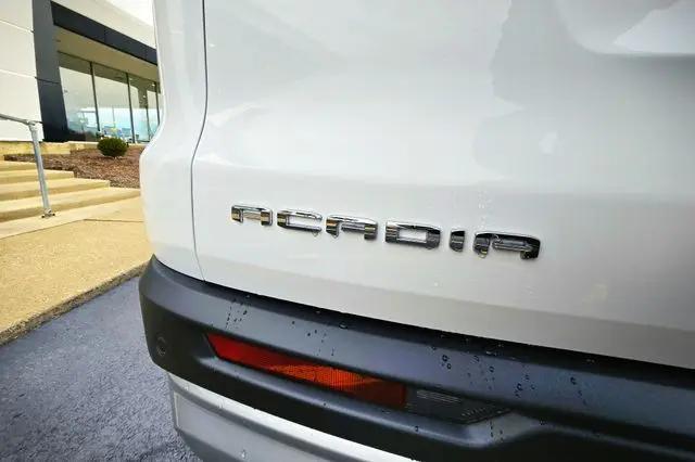2026 GMC Acadia Elevation FWD