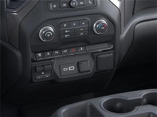 2026 GMC Sierra 2500HD Double Cab, Standard Bed, Pro, RWD