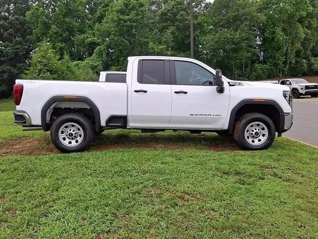 2026 GMC Sierra 2500HD Double Cab, Standard Bed, Pro, RWD
