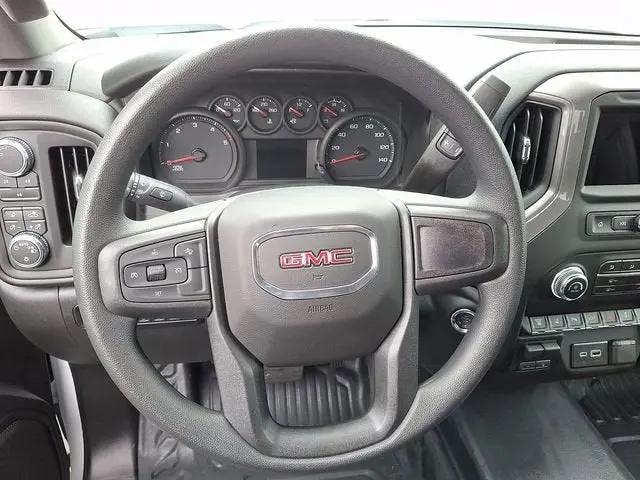 2026 GMC Sierra 2500HD Double Cab, Standard Bed, Pro, RWD
