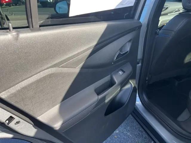 2026 Buick NV Sport Touring FWD