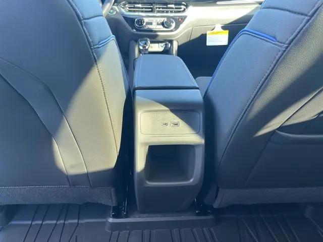 2026 Buick NV Sport Touring FWD