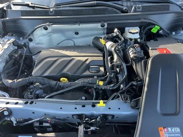 2026 Buick NV Sport Touring FWD