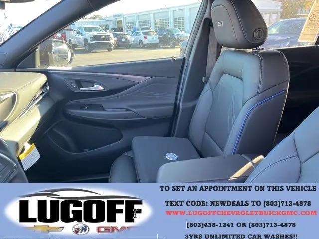 2026 Buick NV Sport Touring FWD