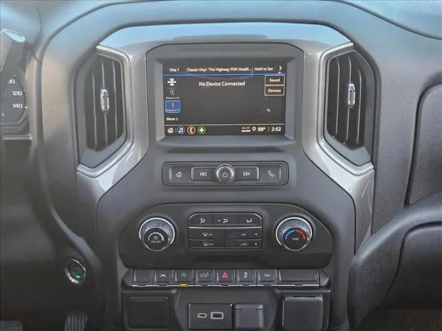 2026 Chevrolet Silverado 1500 2WD Crew Cab Short Bed Custom