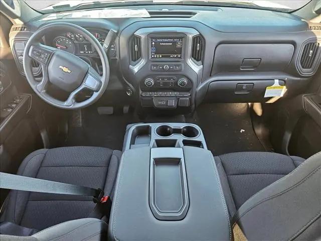 2026 Chevrolet Silverado 1500 2WD Crew Cab Short Bed Custom