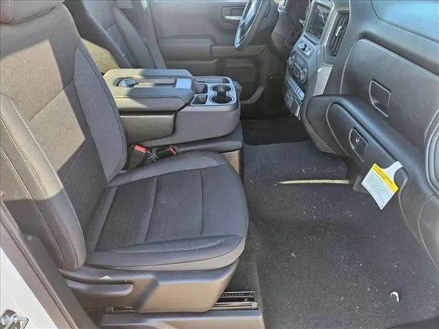 2026 Chevrolet Silverado 1500 2WD Crew Cab Short Bed Custom