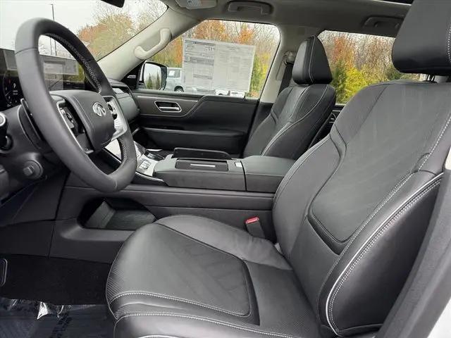 2026 INFINITI QX80 LUXE AWD