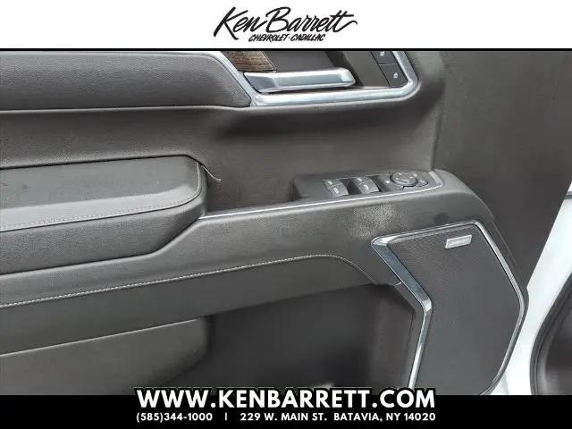 2023 Chevrolet Silverado 1500 4WD Crew Cab Short Bed RST