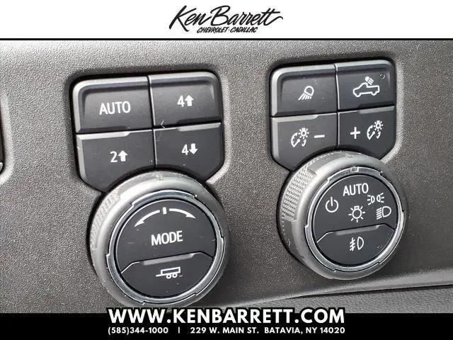 2023 Chevrolet Silverado 1500 4WD Crew Cab Short Bed RST