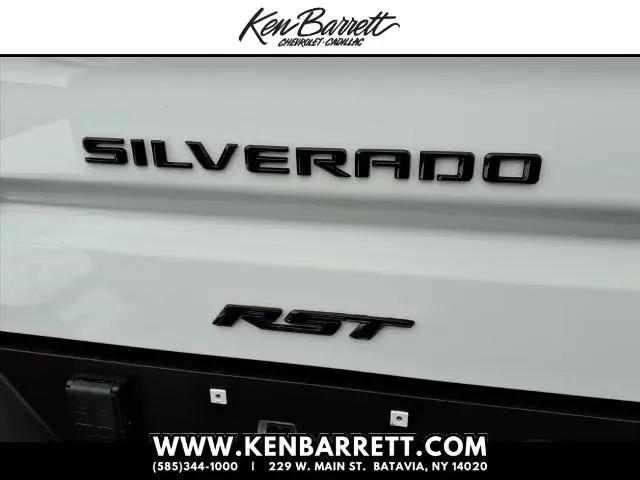 2023 Chevrolet Silverado 1500 4WD Crew Cab Short Bed RST