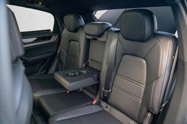 2026 Porsche Cayenne E-Hybrid E-Hybrid