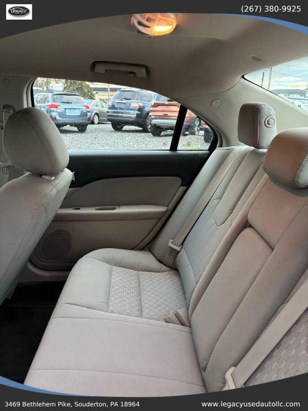 2012 Ford Fusion S